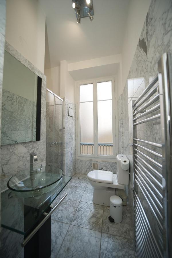 Lusso 5 Beds Apartment Nizza