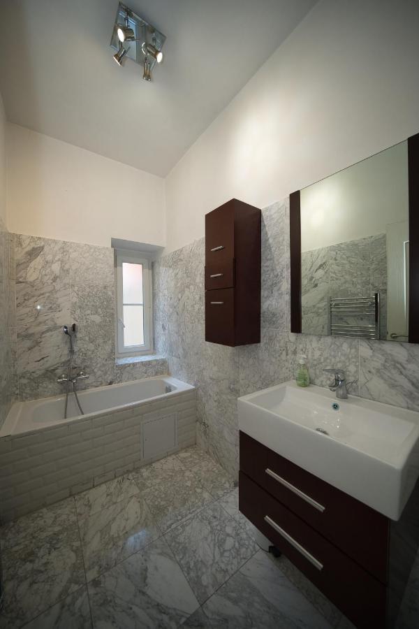 Lusso 5 Beds Appartement Nice